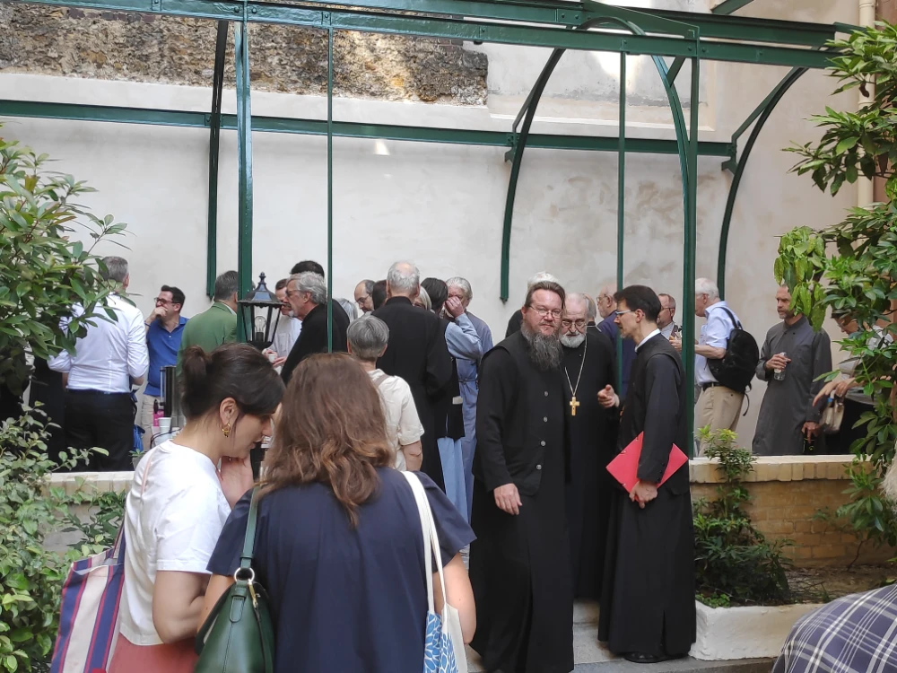 Assemblée générale du Vicariat orthodoxe le 20 juin 2026 assemblée des clerc et des laïcs représentants des paroisses cafe