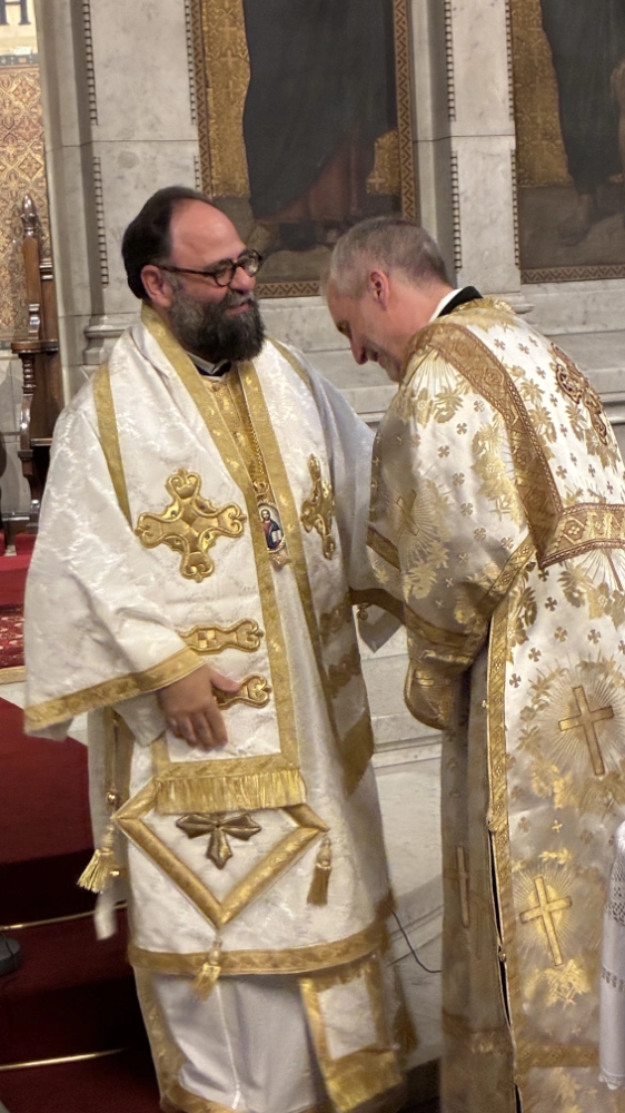 Mgr Dimitrios et le lecteur Serge