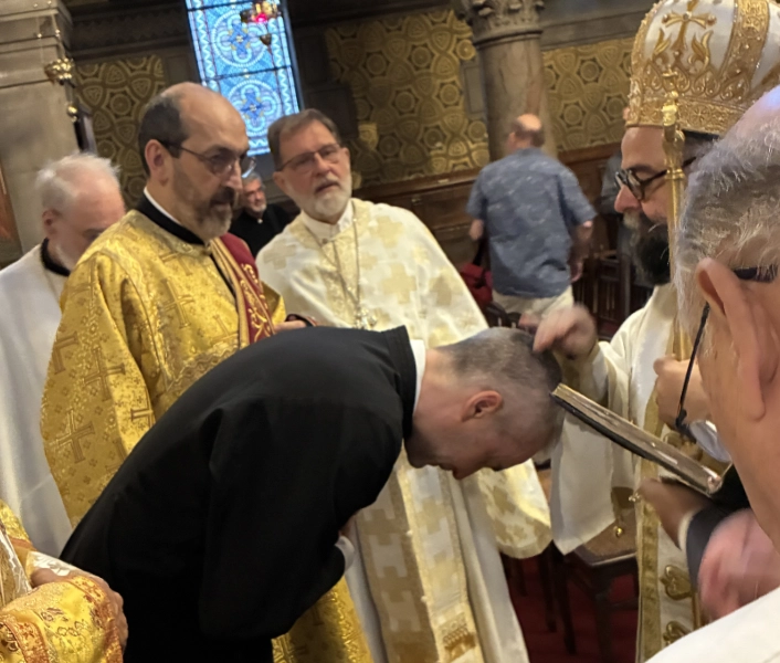 tonsure du lectuer Serge pour la paroisse orthodoxe Notre-Dame du Signe Paris