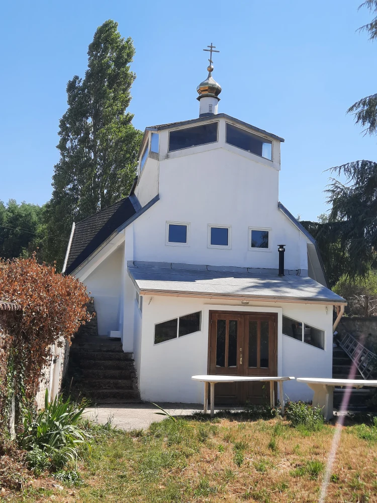 l’église Notre Dame de Kazan extérieure rénovée