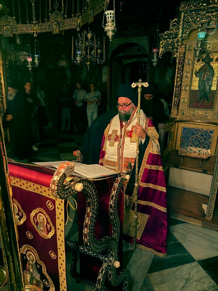 Mgr Dimitrios de France au monastère Dyonsiou lors de la visite patriarcale au Mont Athos