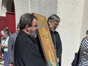 saint Alexis d'Ugine procession a lors de sa fête le 22 août au monastère orthodoxe notre dame de toute protection